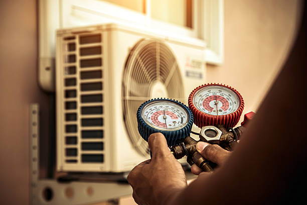 Professional Furnace Repair technician working in Spring Arbor, MI